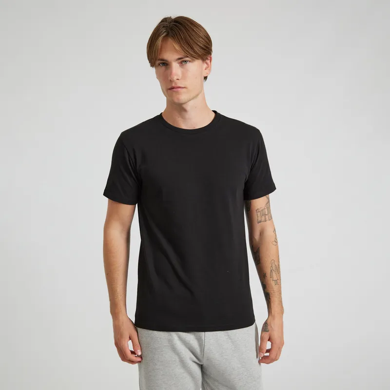 T-Shirt – image 6