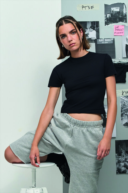 LILIA WOMEN CROPPED T-SHIRT – image 5