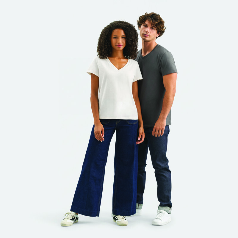 REGENT V V-NECK T-SHIRT – image 9