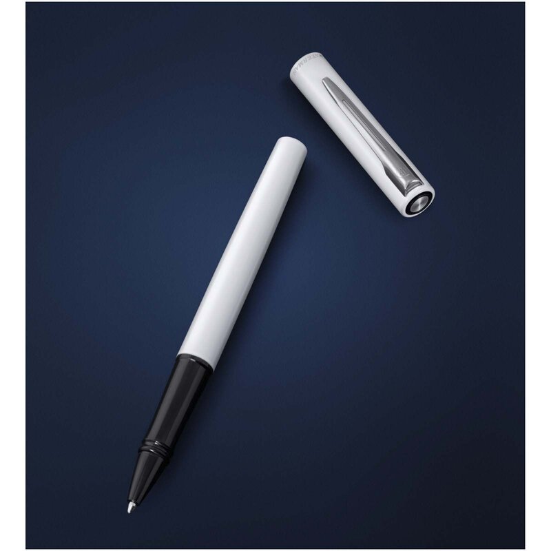 Waterman Allure rollerball pen 2.0 (black ink) – image 4