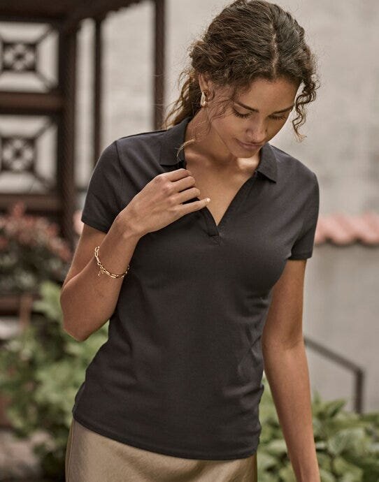 Womens Luxury Stretch V Polo – image 9