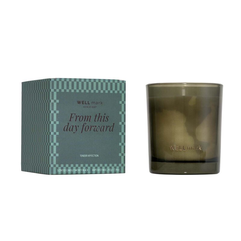 Wellmark Tender Affection 210 g scented candle – image 1