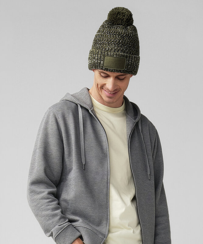 Ramble patch pom-pom beanie – image 1