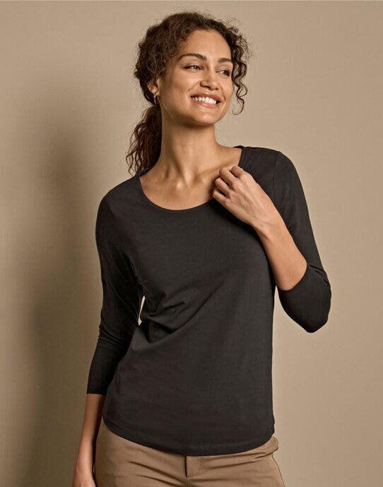 Ladies 3/4 Sleeve Stretch Tee – image 9