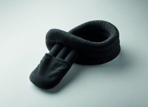Bendable roll travel pillow – image 8