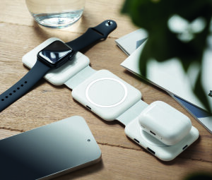 Foldable charging station – image 7