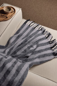 VINGA Lioro GRS wool blend blanket – image 7