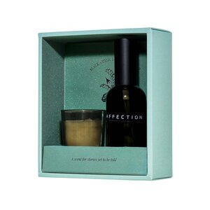 Wellmark 100 ml room spray and 70 ml Tender Affection candle gift set – image 4