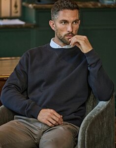 Ribbed Interlock Crewneck – image 9