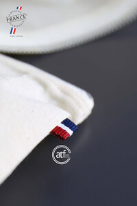 MA ZIP POUCH – image 2
