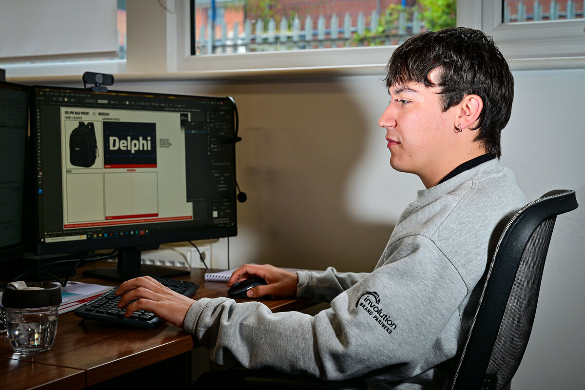 Daniel Jefferies at his desk working on customer artwork